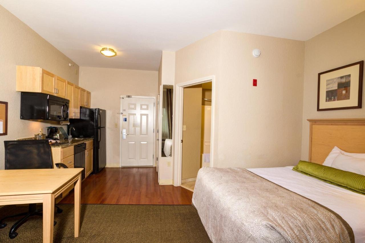 Candlewood Suites Fort Myers Interstate 75 By Ihg Exteriör bild