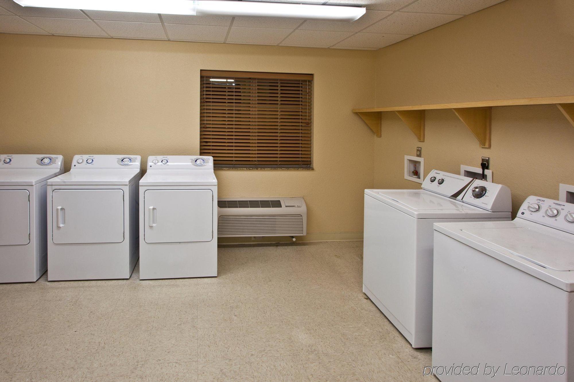Candlewood Suites Fort Myers Interstate 75 By Ihg Exteriör bild