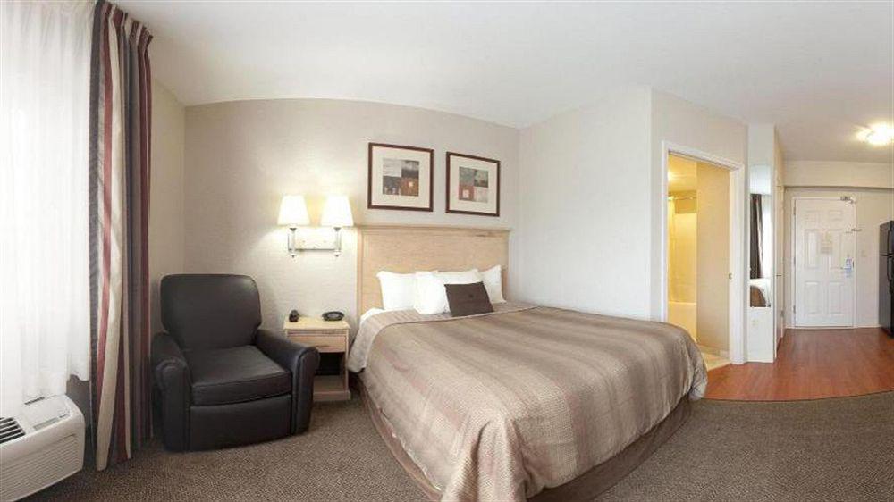 Candlewood Suites Fort Myers Interstate 75 By Ihg Exteriör bild