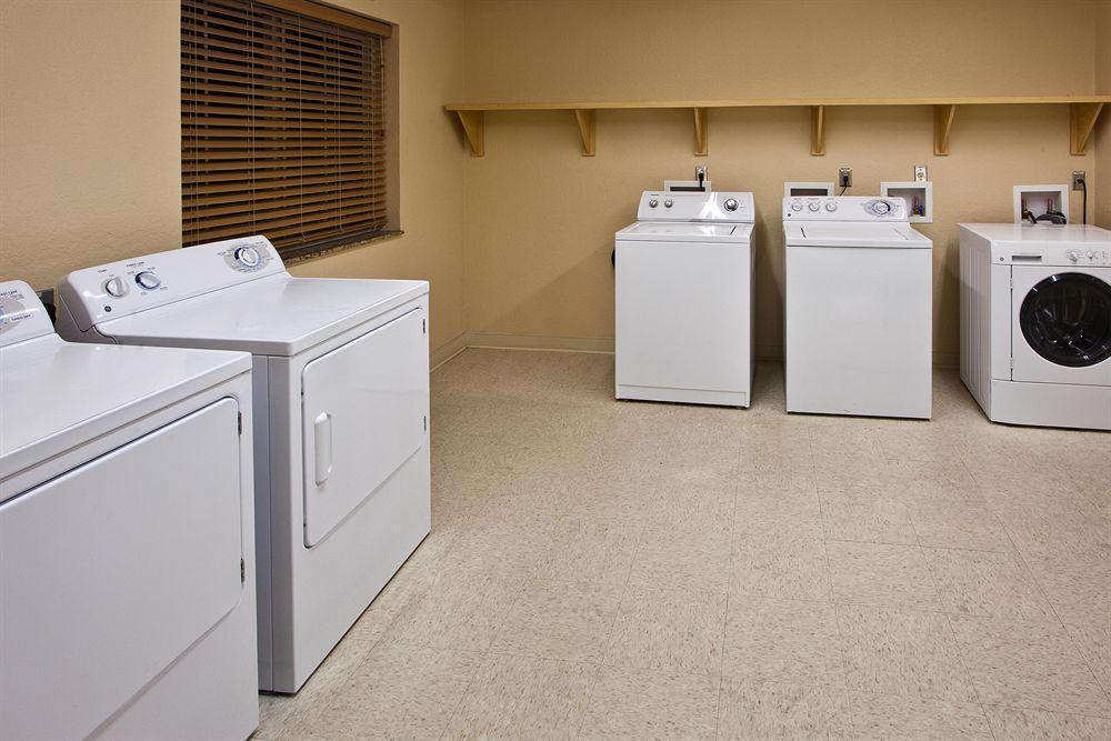 Candlewood Suites Fort Myers Interstate 75 By Ihg Bekvämligheter bild